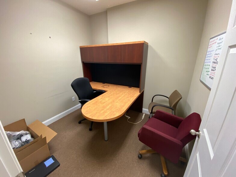 More Photos Of 200 Unionville Indian Trail Rd, Indian Trail Office For Sale