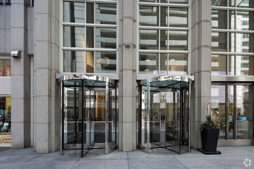 More Photos Of 181 W Madison St, Chicago Office Residential For Lease