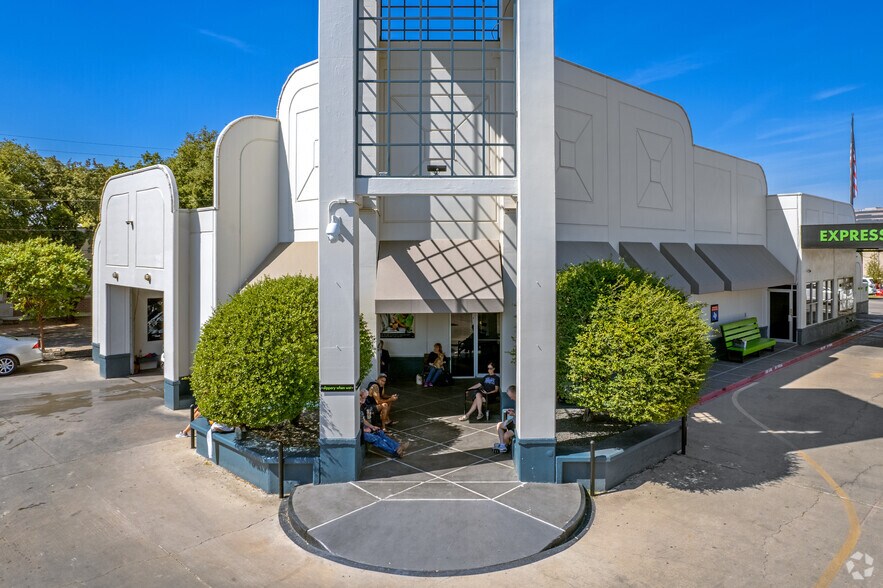 More Photos Of 3124 Collinsworth St, Fort Worth Carwash For Sale