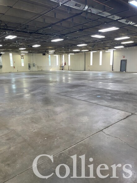 More Photos Of 1312 Industrial Way, Caldwell Manufacturing For Lease