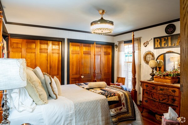 More Photos Of 172 Aldebaran Rd, Mathews Apartments For Sale