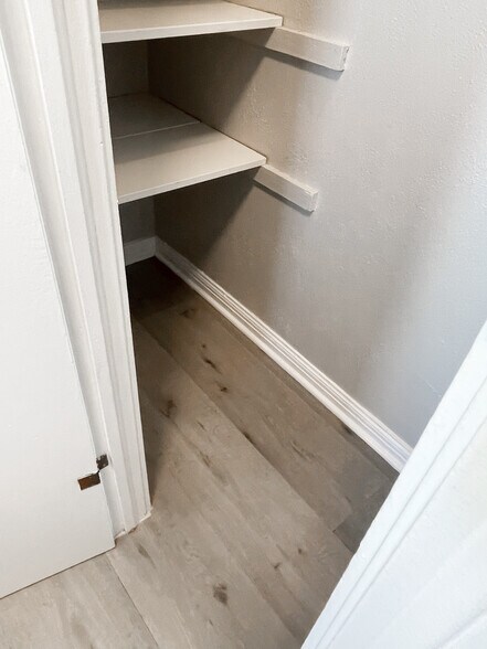 More Photos Of 1306 W Wall St, Midland Office For Lease