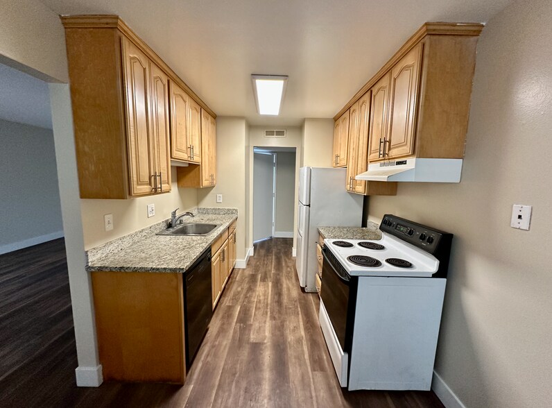 More Photos Of 1777-1781 Sausal St, Oakland Apartments For Sale