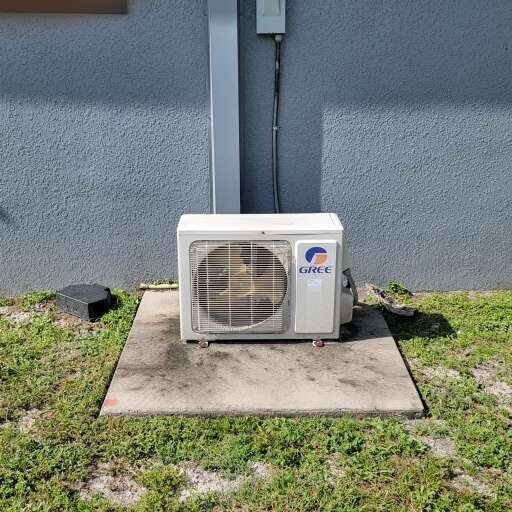 More Photos Of 230 Doris Dr, Lakeland Office Residential For Sale