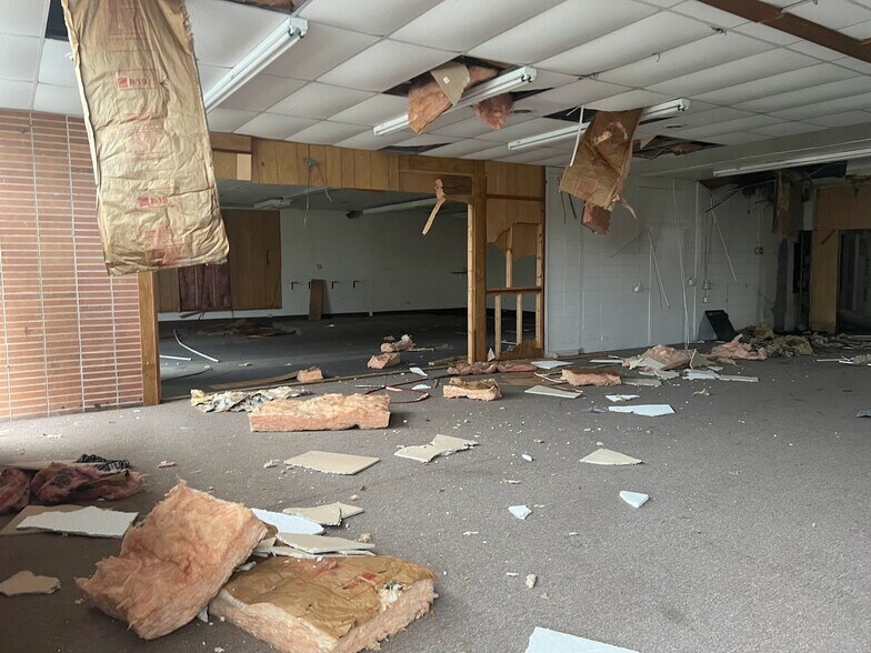 More Photos Of , Columbus Unknown For Sale