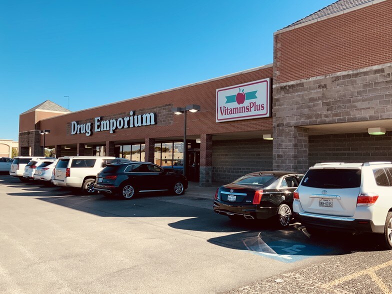 5109 82nd St, Lubbock, TX 79424 Retail For Lease