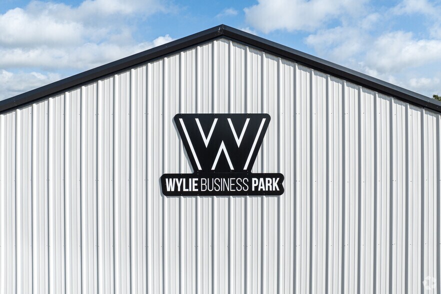 More Photos Of 3332 State Hwy 78, Wylie Light Distribution For Lease