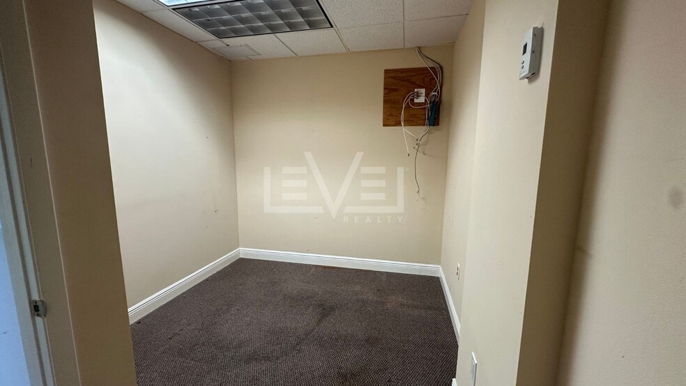 More Photos Of 2455 E Sunrise Blvd, Fort Lauderdale Loft Creative Space For Sale