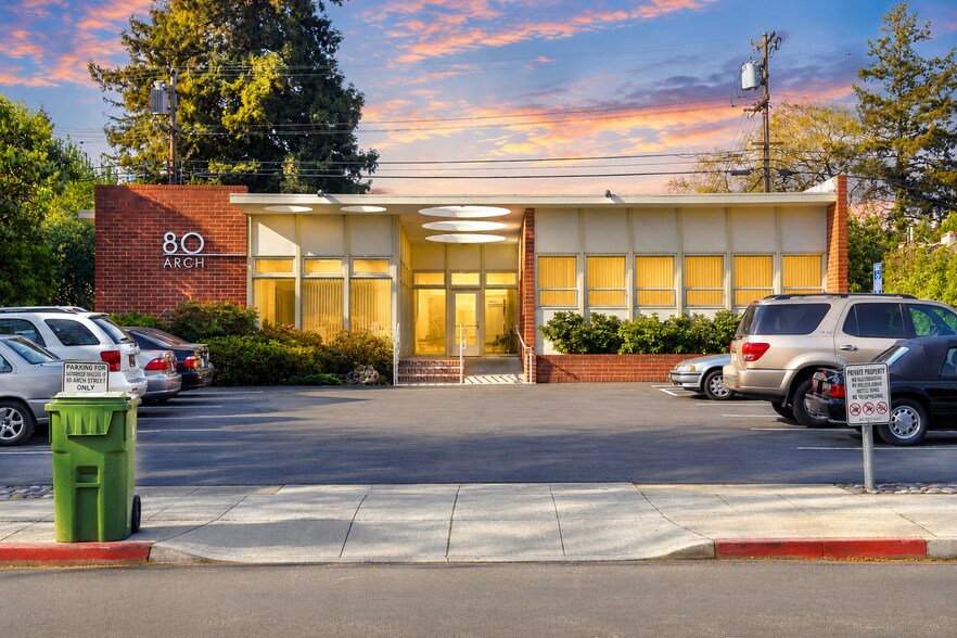 More Photos Of 80 Arch St, Redwood City Medical For Sale
