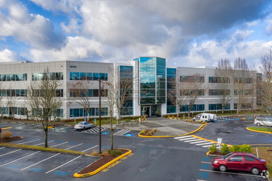 More Photos Of 18400 NE Union Hill Rd, Redmond Office For Lease