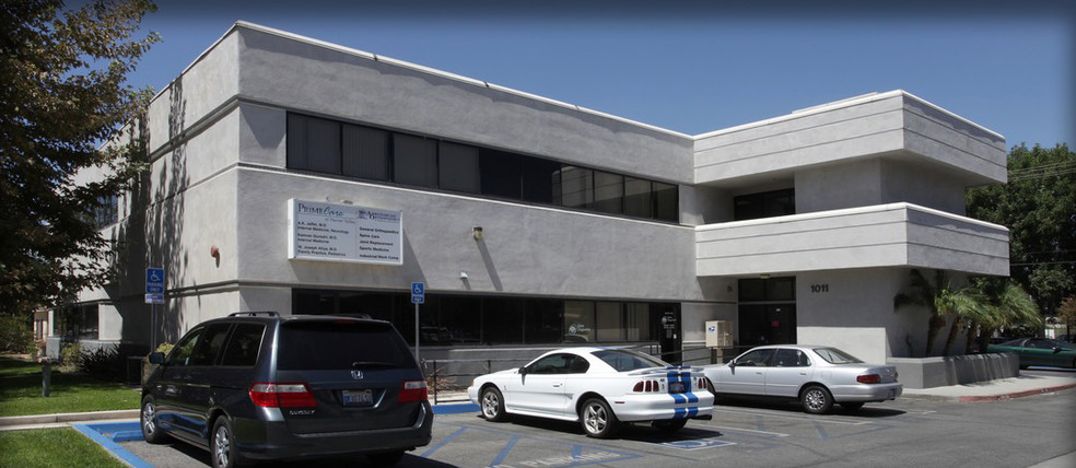 Primary Photo Of 1011 E Devonshire Ave, Hemet Medical For Lease