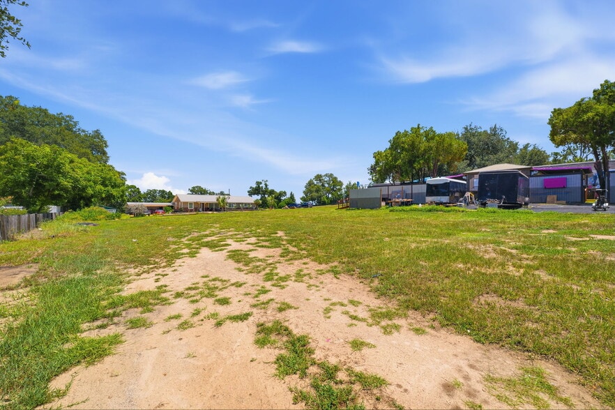 More Photos Of 8744 Gall Blvd, Zephyrhills Hotel For Sale