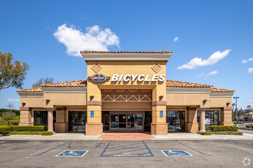 More Photos Of 27000-27470 Alicia Pky, Laguna Niguel Unknown For Lease