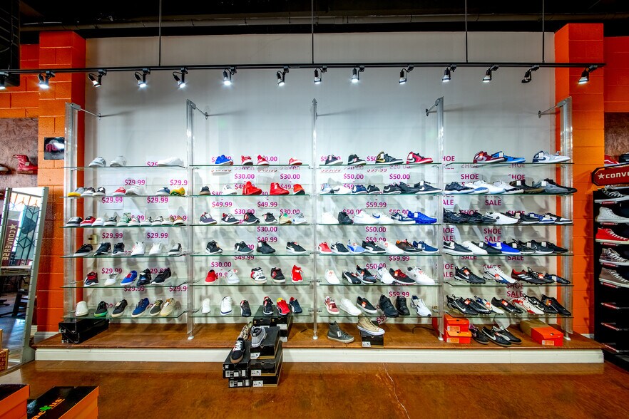 More Photos Of 333 S Brookhurst Rd, Fullerton Freestanding For Sale