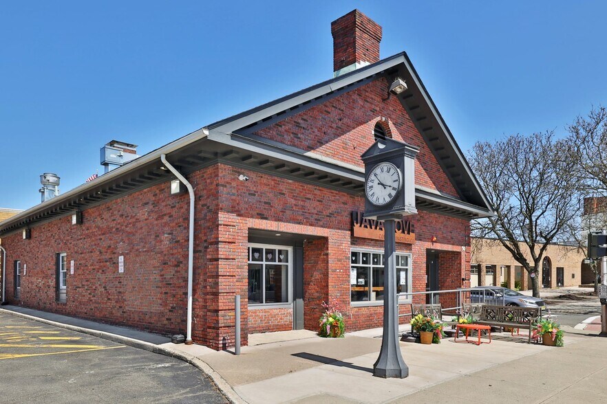 More Photos Of 50 Lafayette Ave, Suffern Freestanding For Lease