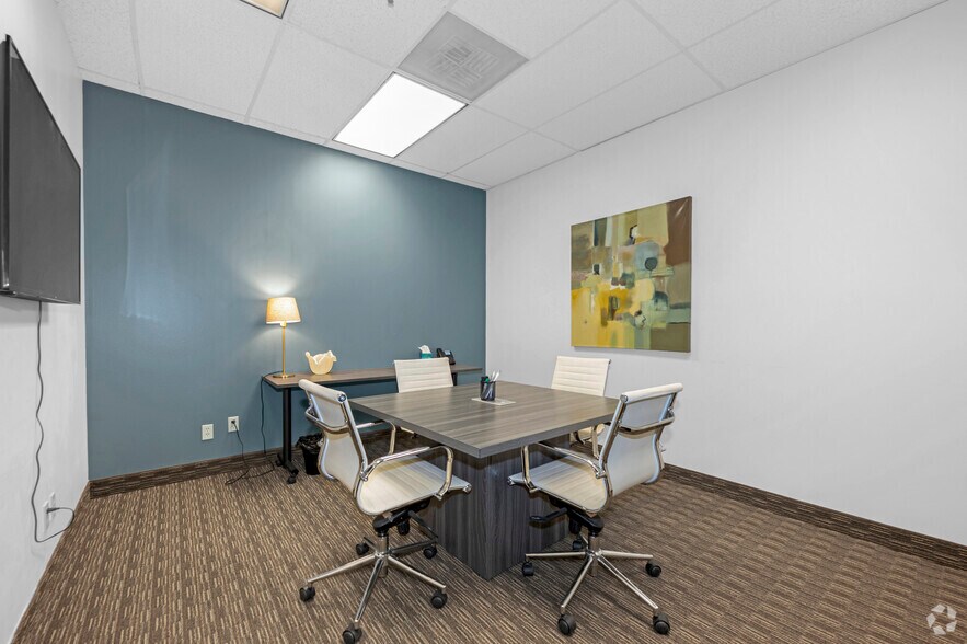 More Photos Of 15150 Preston Rd, Dallas Coworking Space