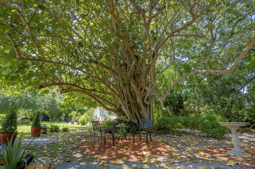 More Photos Of 325 NW Spanish River Blvd, Boca Raton Apartments For Sale