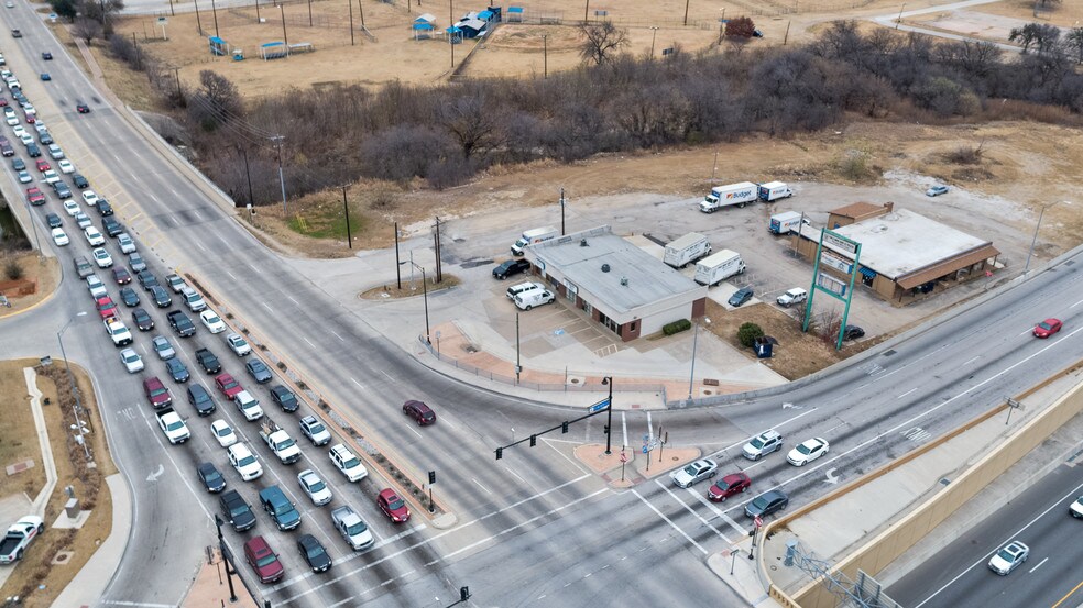 More Photos Of 5200 Denton Hwy, Haltom City Unknown For Lease
