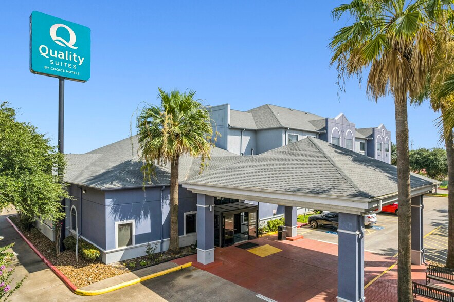 More Photos Of 17550 Northwest Fwy, Houston Hotel For Sale