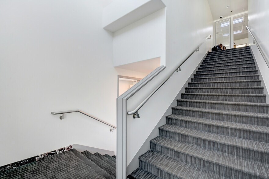 More Photos Of 22405 La Palma Ave, Yorba Linda Research And Development For Lease