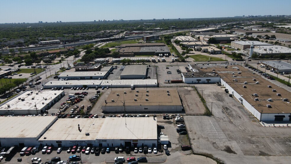 More Photos Of 3425 Kingsley Rd W, Garland Light Manufacturing For Lease