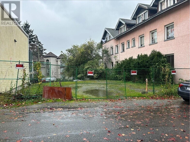 More Photos Of 1113 Sixth Av, New Westminster Land For Sale