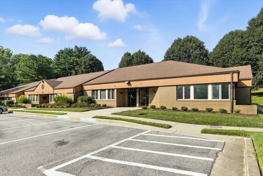 More Photos Of 5405 Twin Knolls Rd, Columbia Medical For Sale