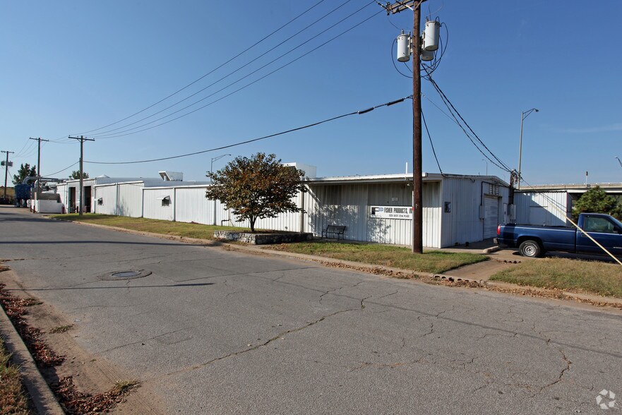 Primary Photo Of 2216 S Rosedale Ave, Tulsa Manufacturing For Lease