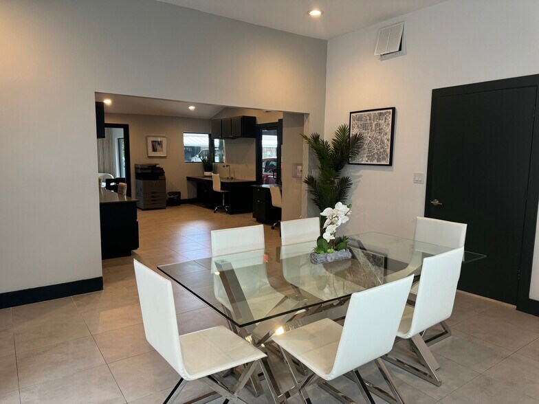 More Photos Of 4739 Merwin St, Houston Office For Lease