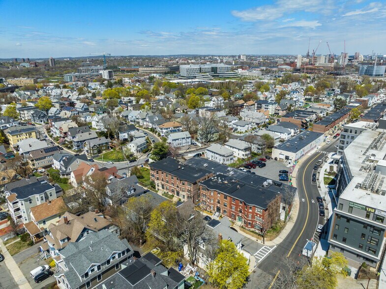 More Photos Of 10 Royal St, Boston Multifamily For Sale