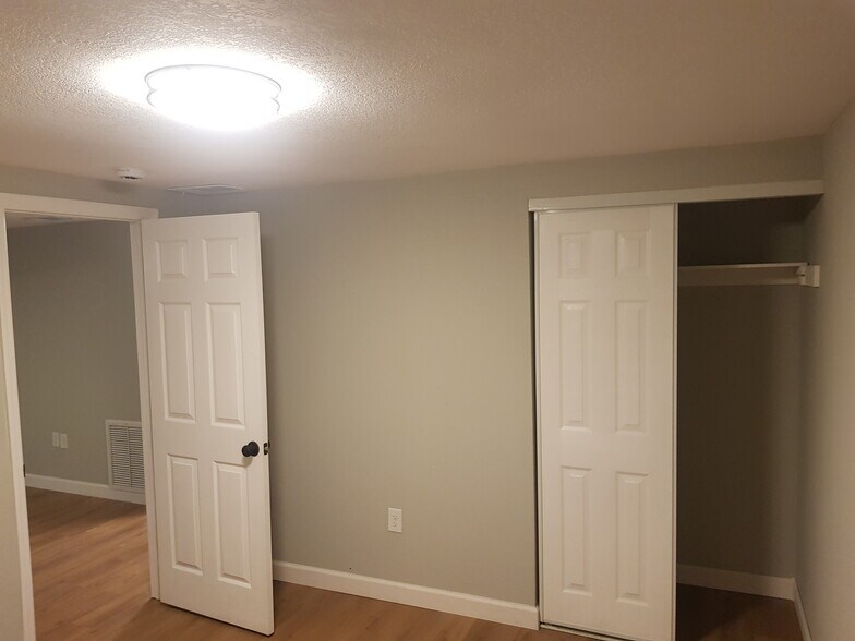 More Photos Of 311 58th Ave E, Bradenton Apartments For Sale