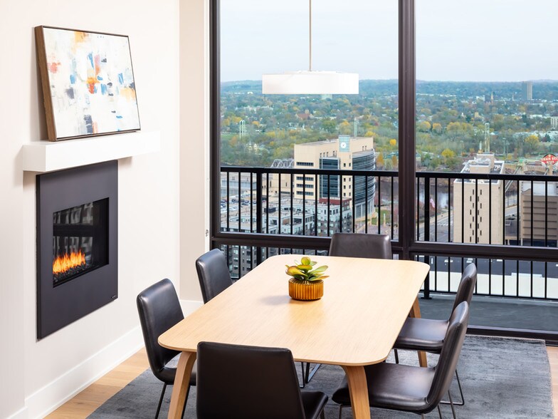 More Photos Of 365 Nicollet Mall, Minneapolis Apartments For Sale