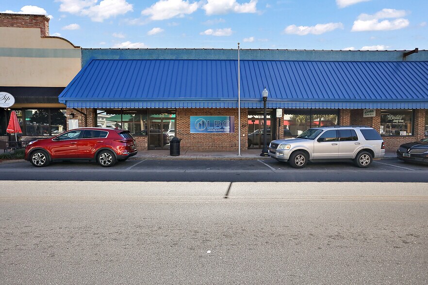 Primary Photo Of 711 W Main St, Leesburg Medical For Lease