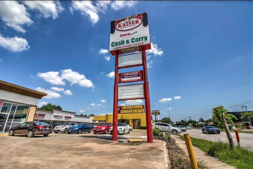 More Photos Of 3504 Hillcroft Ave, Houston Freestanding For Sale