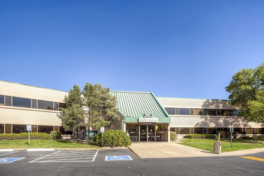 More Photos Of 363 S Harlan St, Lakewood Office For Lease