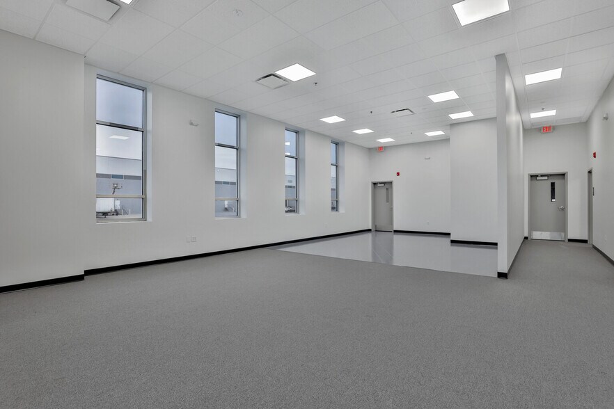 More Photos Of 3750 4th Ave E, Shakopee Industrial For Lease