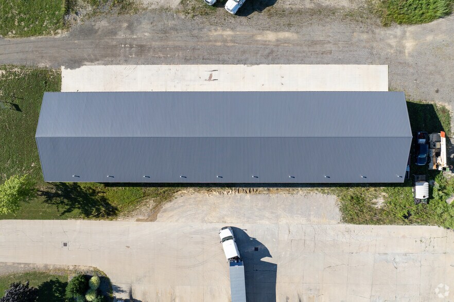 More Photos Of 12340 Eaton Commerce Pky, Columbia Station Office For Lease