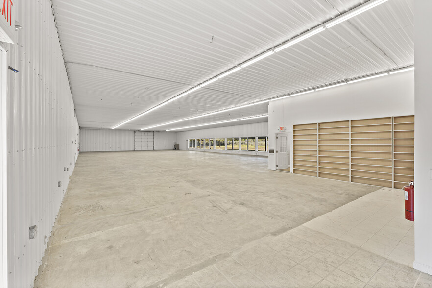 More Photos Of 1251 Montvue Rd, Kingsport Warehouse For Sale