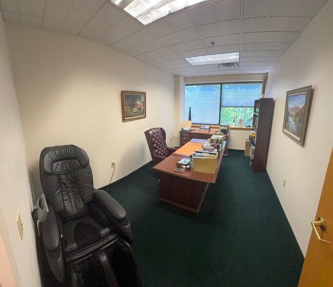 More Photos Of 1611 Pond Rd, Allentown Medical For Sale