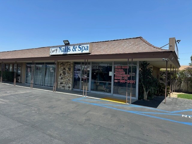 More Photos Of 641-681 S Beach Blvd, La Habra Unknown For Lease