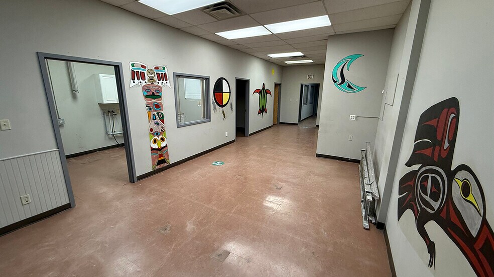 More Photos Of 574 Erin St, Winnipeg Office For Lease