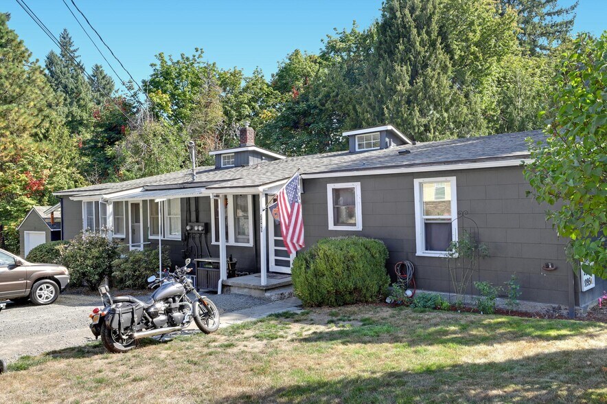 More Photos Of 6403 Tompkins Ct, West Linn Multifamily For Sale