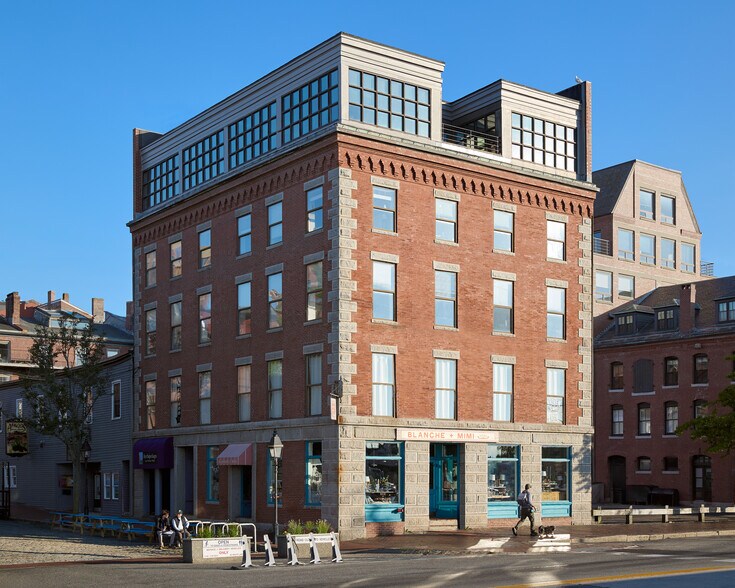 More Photos Of 1 Dana St, Portland Office For Lease