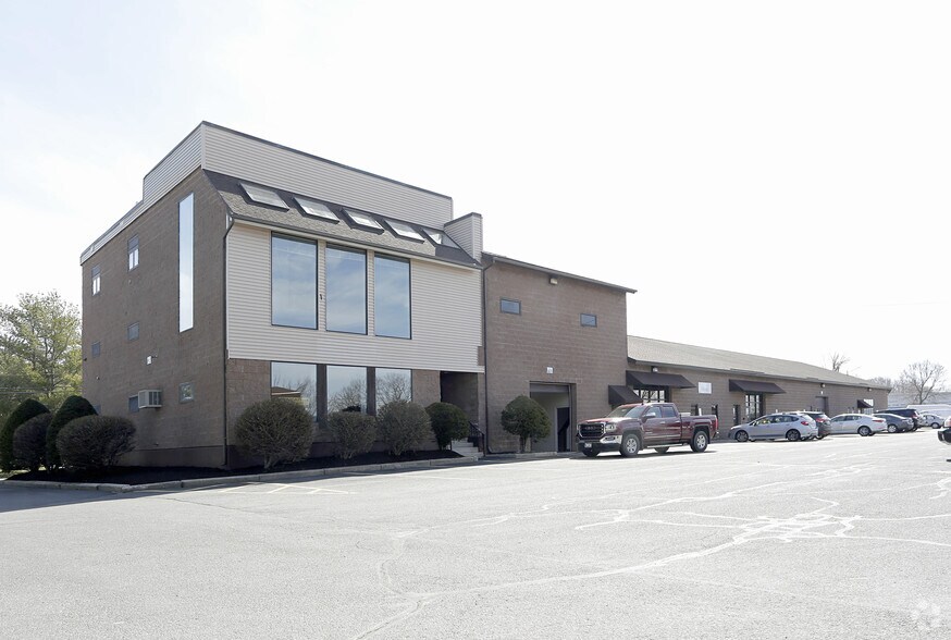 Primary Photo Of 400 Riverside St, Portland Medical For Lease