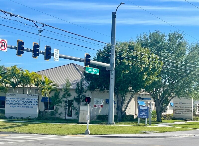More Photos Of 8475 Lake Worth Rd, Lake Worth Medical For Sale