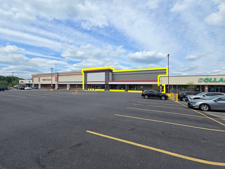 More Photos Of 1703-1763 Chesaco Ave, Rosedale Storefront Retail Office For Lease