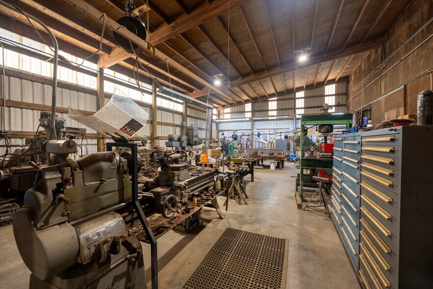 More Photos Of 5262 Yaquina Bay Rd, Newport Marina For Sale