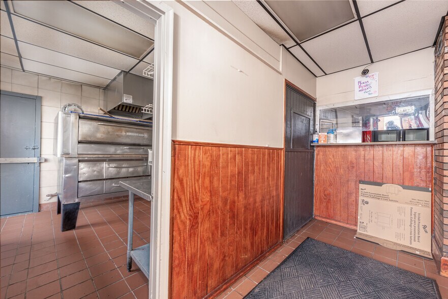 More Photos Of 521 Grant Ave, Duquesne Storefront Retail Residential For Sale