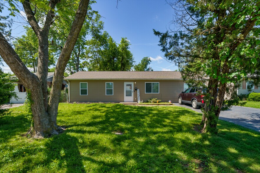 More Photos Of , Cahokia Multifamily For Sale