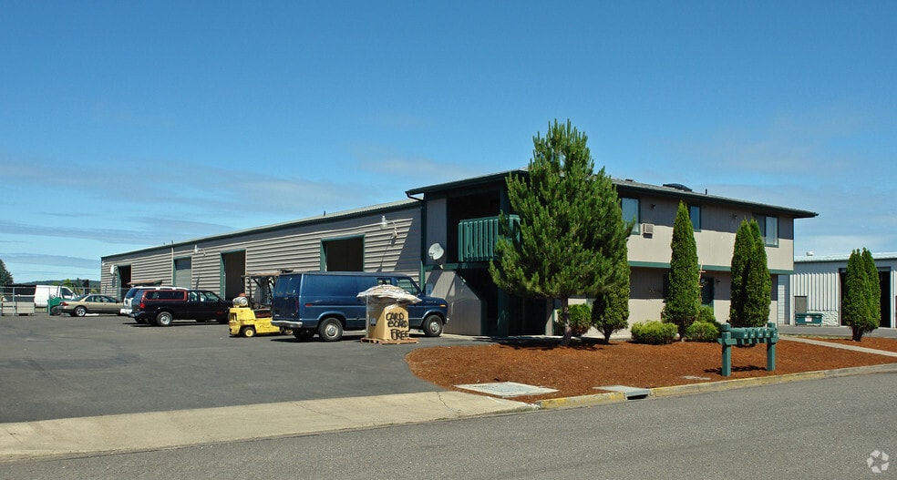 More Photos Of 630 Commercial St, Eugene Warehouse For Sale